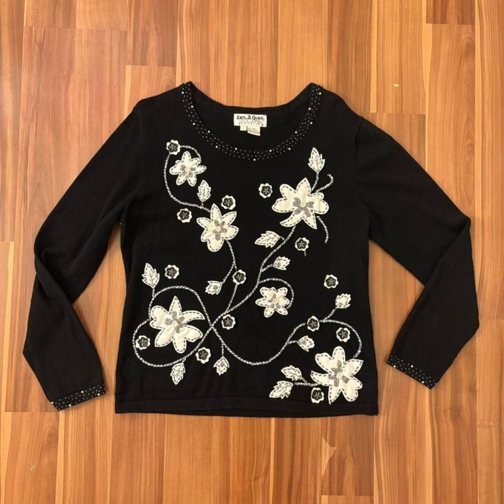 black long sleeve sweater beaded applique white flowers beaded collar size L